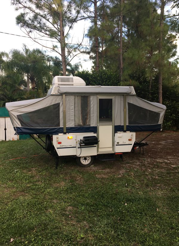 2004 Fleetwood Tucson PopUp Camper for Sale in