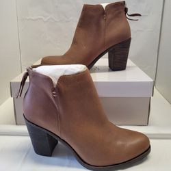 BP. Women's Boots Size: 8.5M 