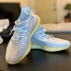 Adidas Yeezy Boost 350 V2 Cloud White Non-Reflectivew Sneakers