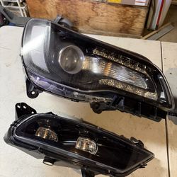 2011-2023 chrysler 300 black headlights and fog lights