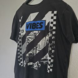 Vibes Shirt/ Southpole / Size Large