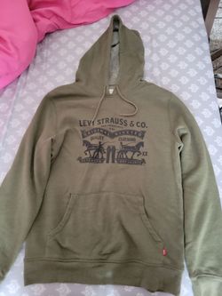 Levi Hoodie