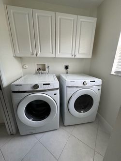 Full-size Samsung washer dryer
