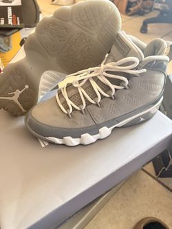 Cool Grey 9s
