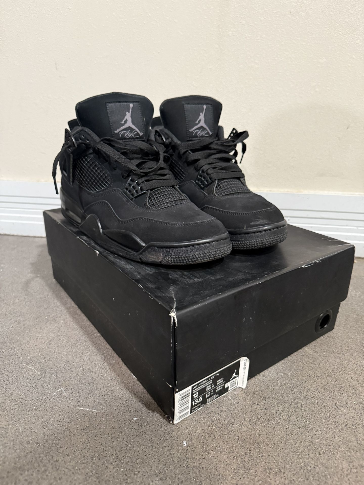 Jordan 4’s Black Cats Size 12
