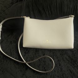 Kate Spade Crossbody Purse 