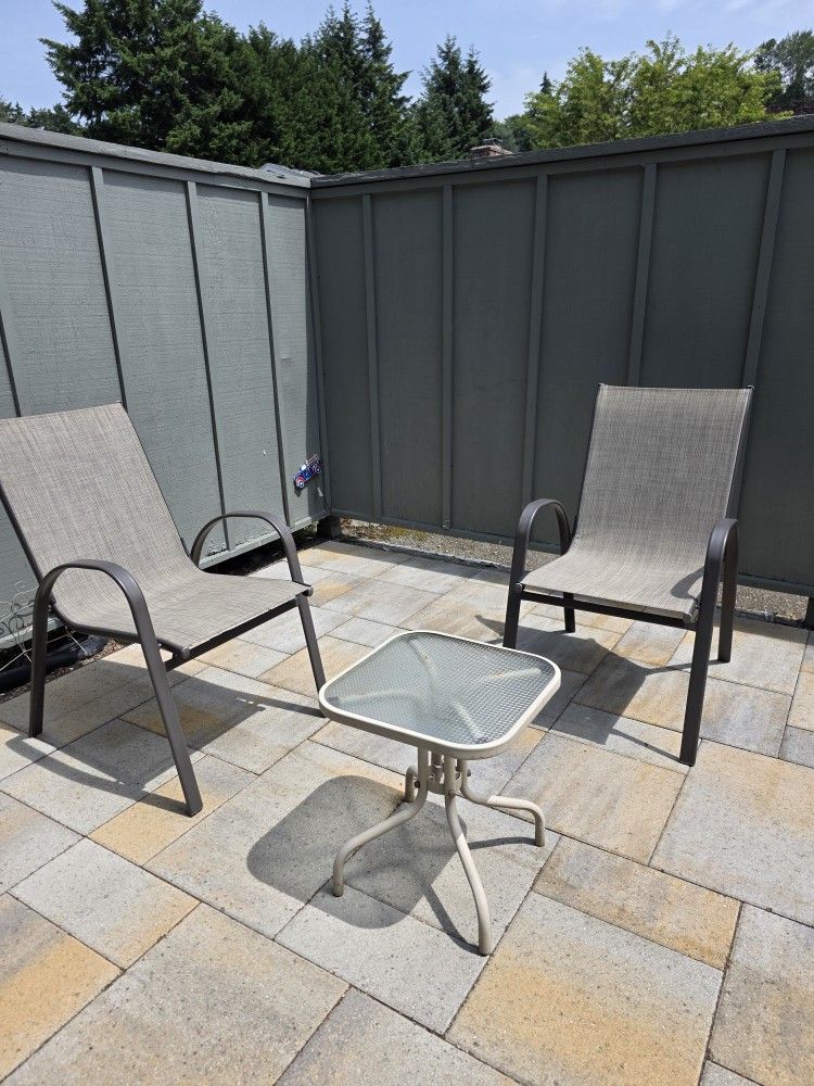 Patio Furniture - 2 Chairs And A Small Table