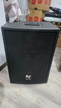 Electro-Voice SxA250 Powered Speaker