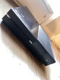 Xbox One X for parts/untested/CONSOLE ONLY