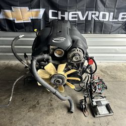 GM LS 6.0 LQ9 Hi Output Complete with Harness and computer + Fuse Block ~ Gas Pedal Included 