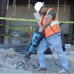 Makita HM1307CB Demolition Hammer 