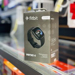 Fitbit Versa 4
