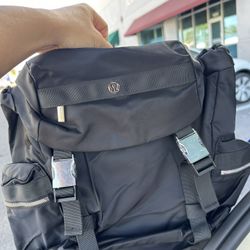 Lulu Mini Wanderlust Backpack 14L Black Bag