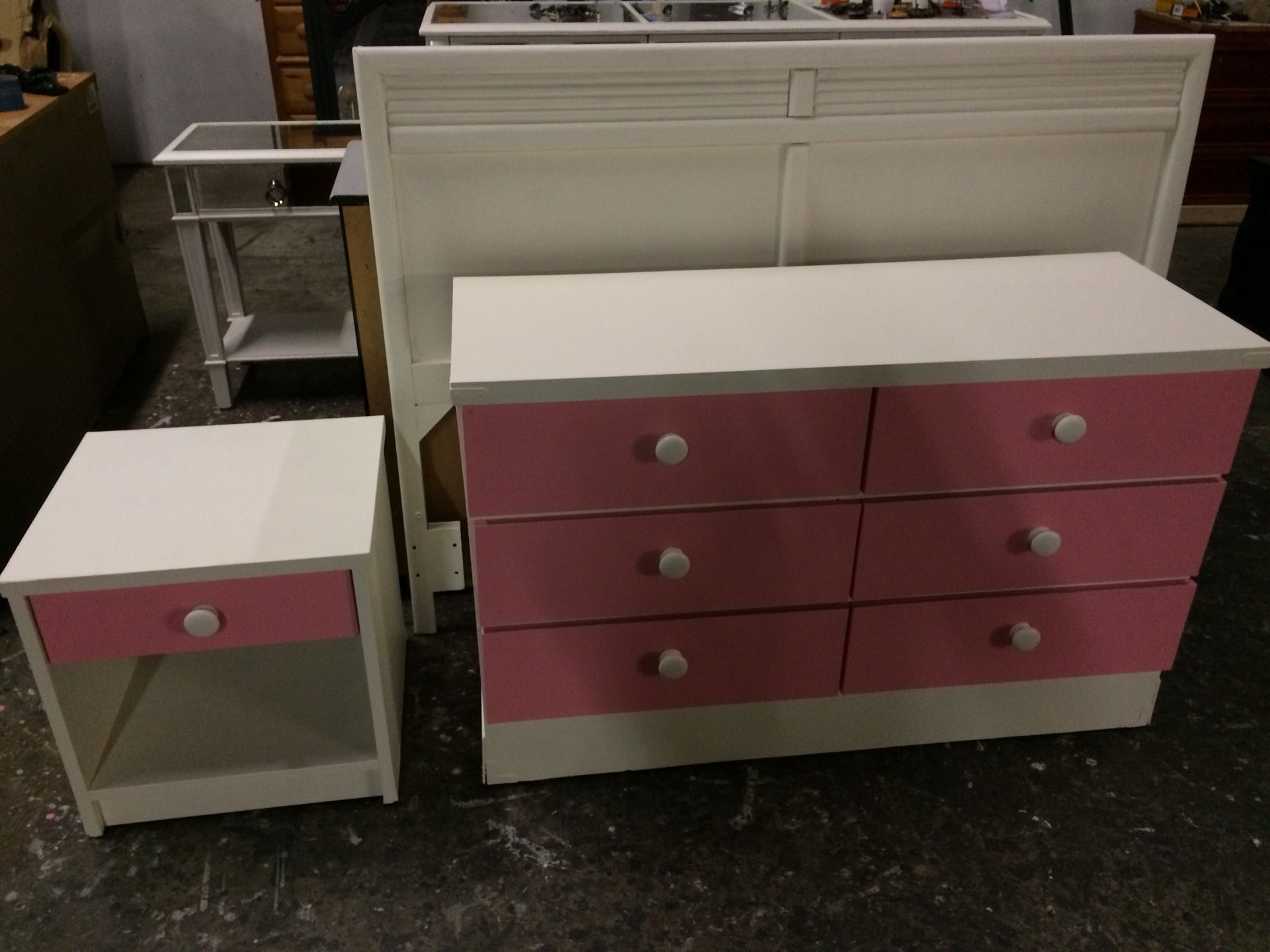 Pink and white full/Queen size bedroom set Delivery Available