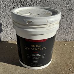 Behr Dynasty 5 Gal. Ultra Pure White 4650 Stain-Blocking Paint & Primer