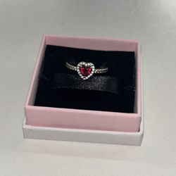 Pandora Elevated Red Heart Ring