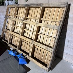 Double Pallet With Plywood Attached Free