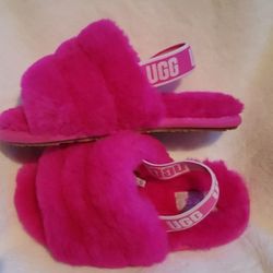 ugg slides