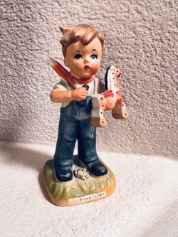Arnart 5th Ave "Play Time" Porcelain Figurine