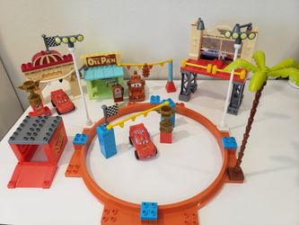 Mega Bloks Disney Pixar Cars Mater Lightning McQueen sets
