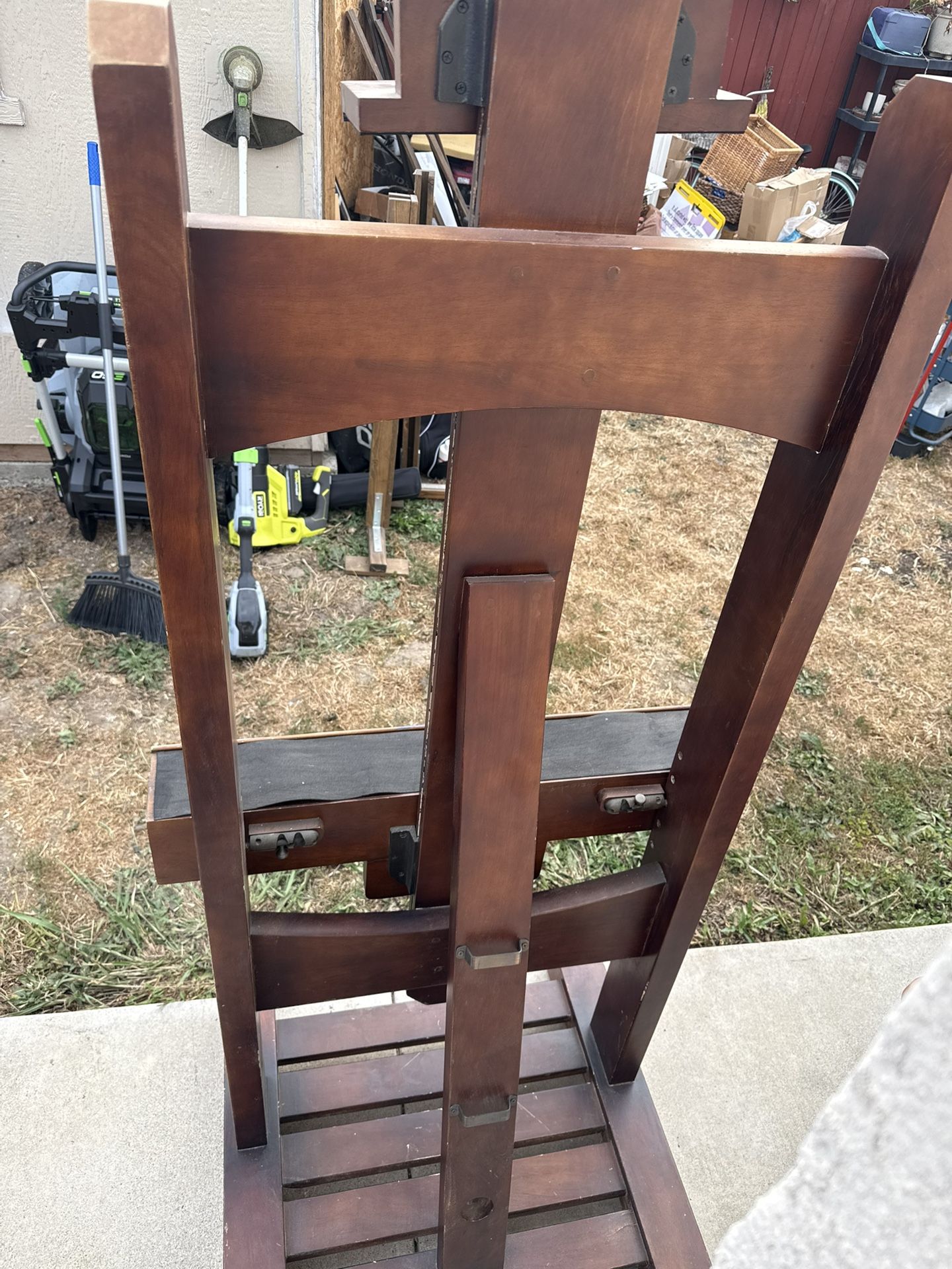 🎨 Heavy-Duty Art Easel for Sale 🎨