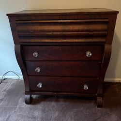 Empire Chest