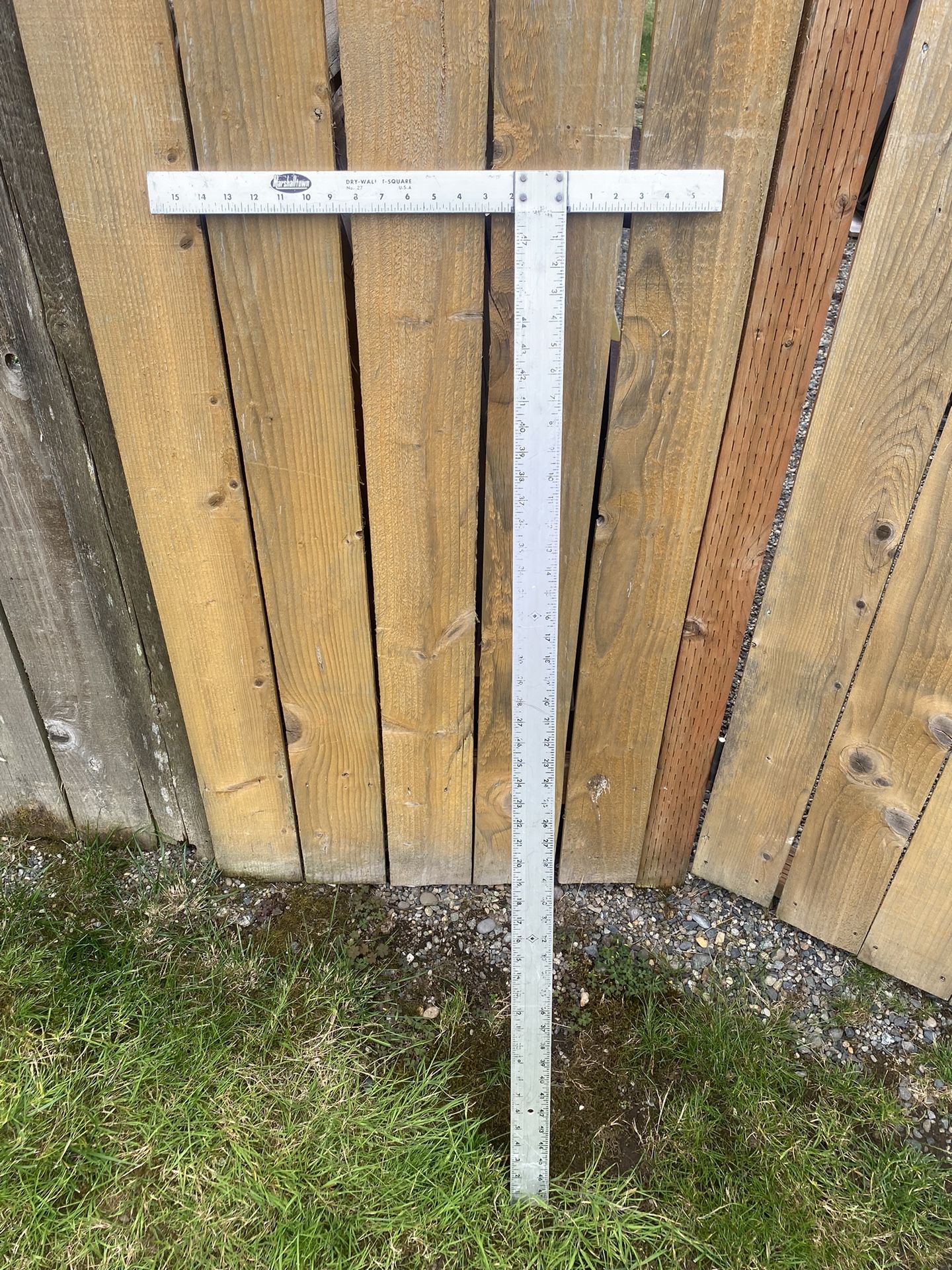 Drywall, T-square porch pick up Orting