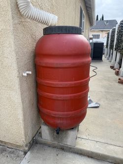 55 gallon rain barrel