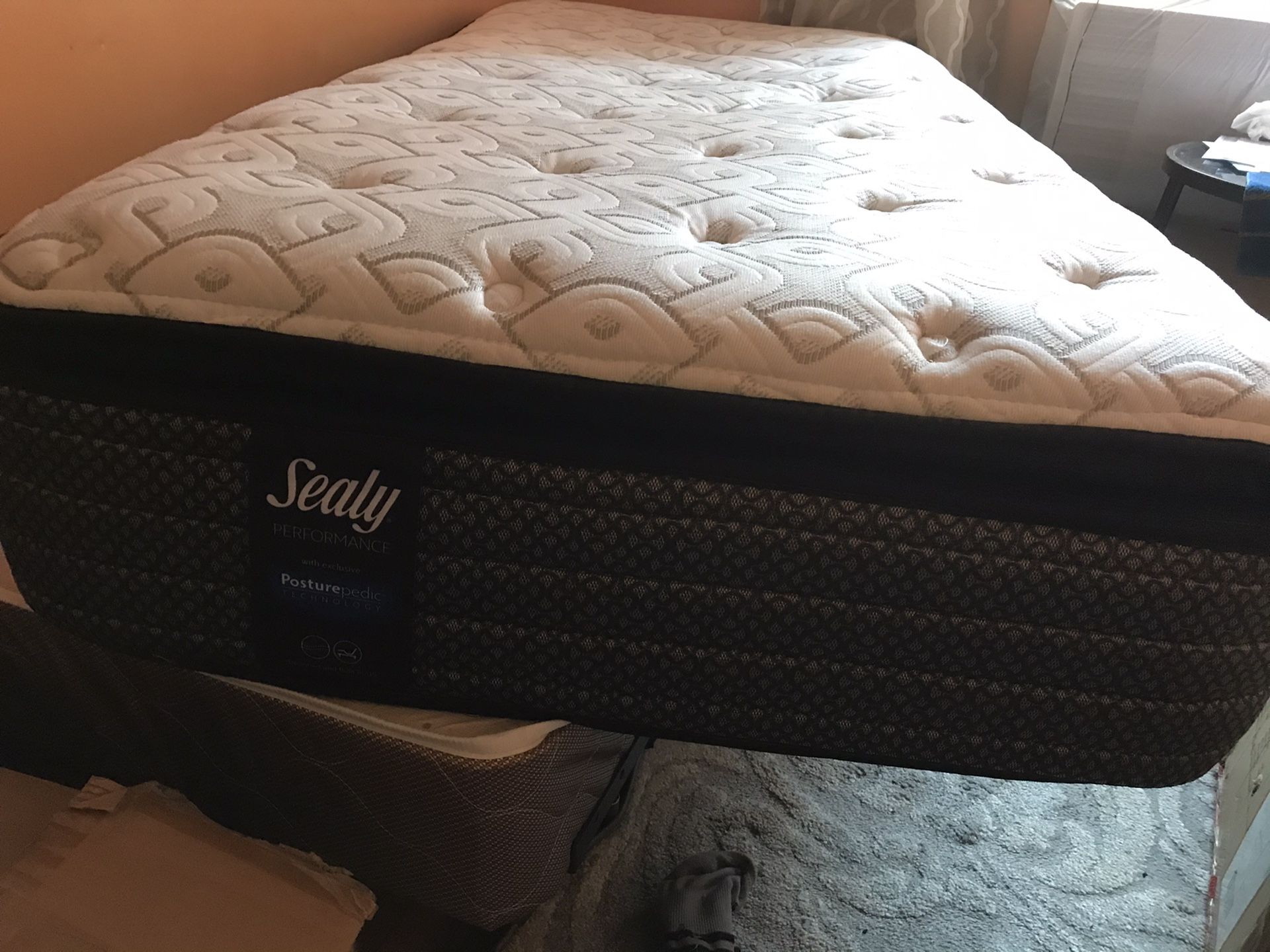 Sealy twin size ultra plush soft mattress