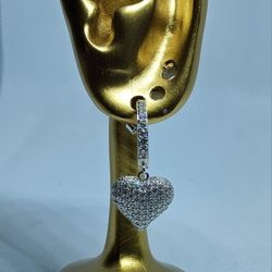 925 Sterling Silver Womans Earrings With Genuine Moissanite Rhodium Finish