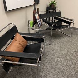 Wasilly Chairs (pair)