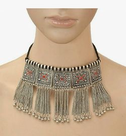 Oxidised Silver-Plated Floral Stone-Studded Necklace for Women. Adjustable