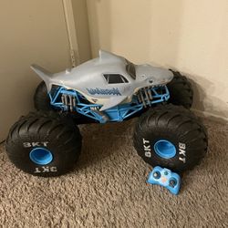 Remote Control Large all terrain Monster jam Megalodon