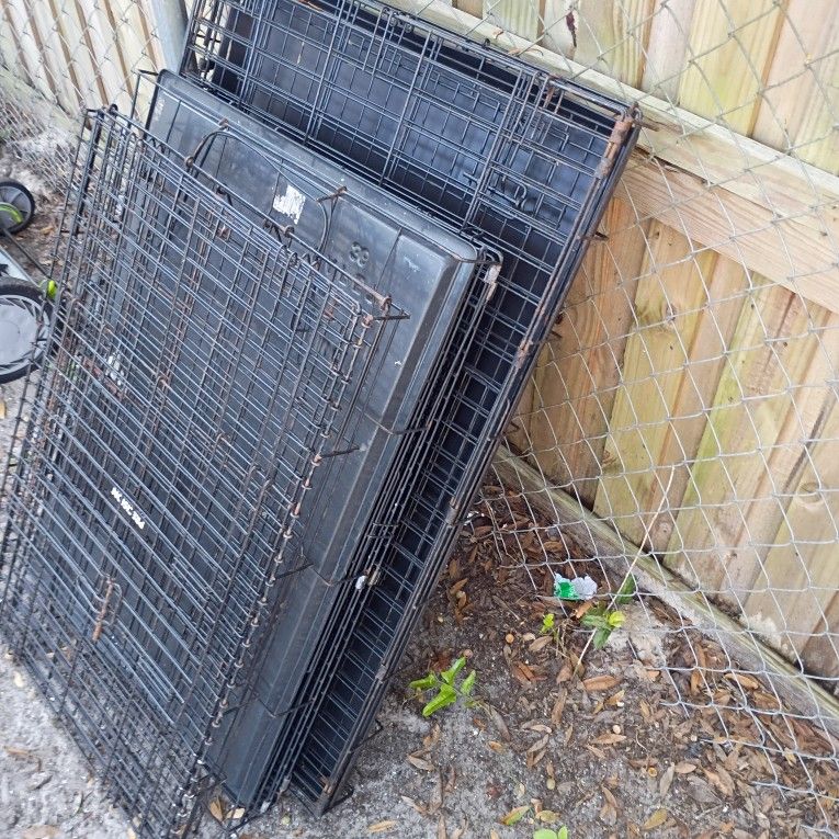 Collapsible Dog Cages