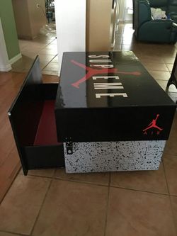 Designer Shoe Box for Sale in Cleveland, OH - OfferUp