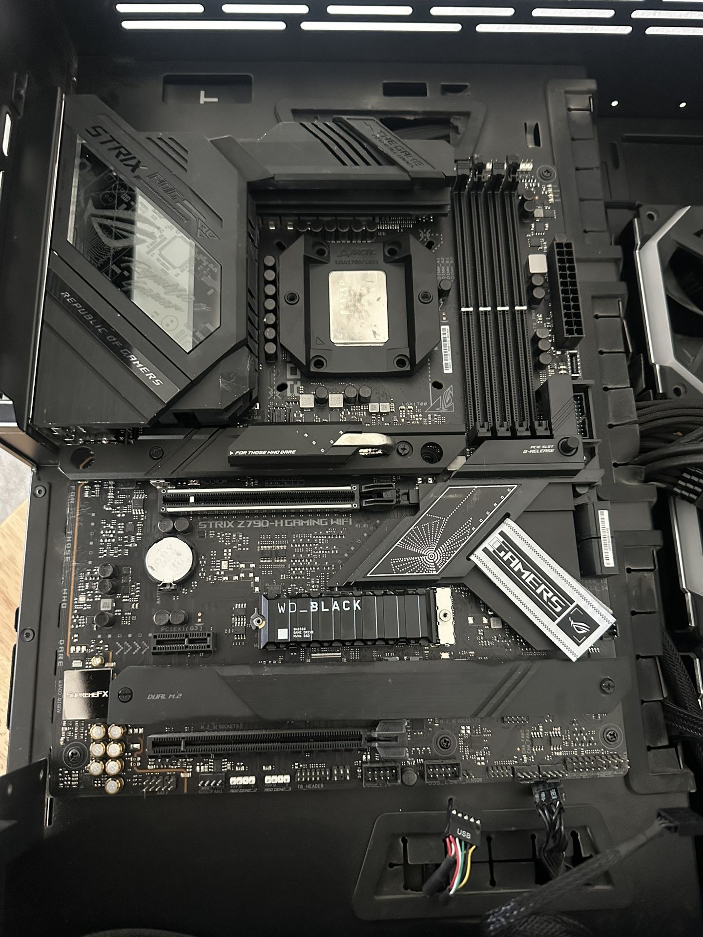 I7 13700k & Asus Rog Z790h- WiFi Combo