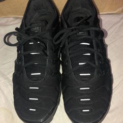 Nike Air Vapormax Triple Black 10