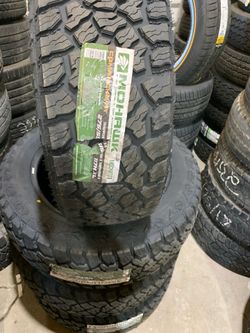 275/55/20 A/T todo Terreno Mohawk