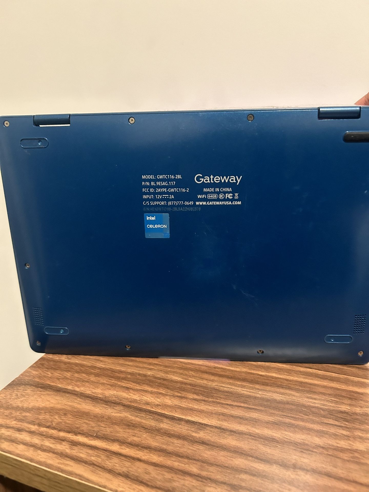 Gateway Newest Touchscreen 11.6 HD 2-in-1 Convertible Laptop in Black Intel N4020 4GB RAM Mini-HDMI Webcam Windows 10 S
