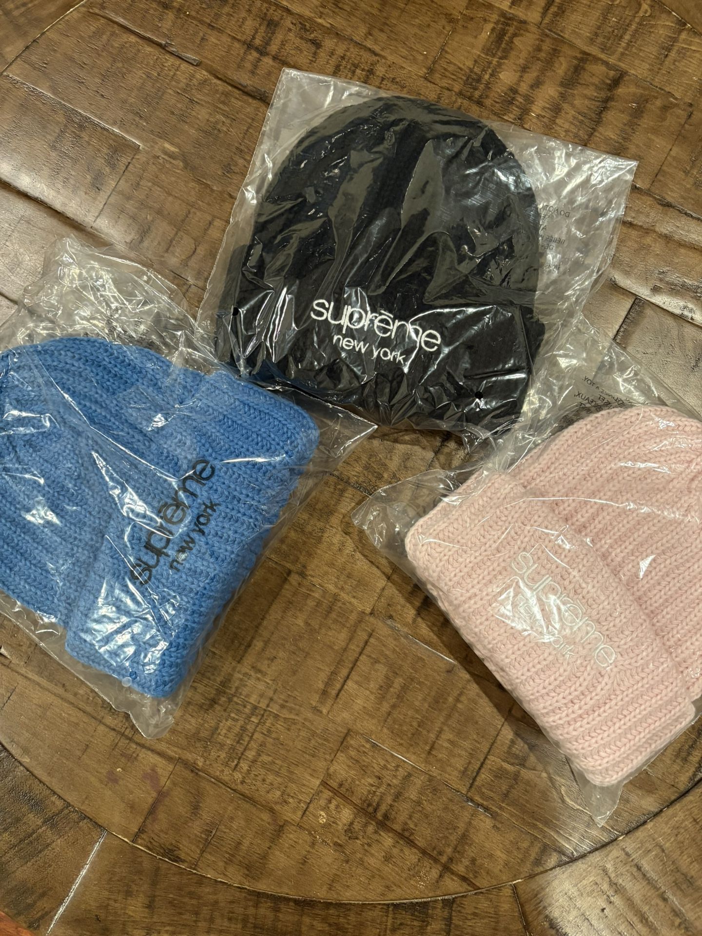 FW 24 Week 14 Supreme Classic Logo Beanie, & Sport Polartec Pink