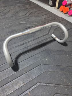Silver drop bar bike handlebar 31.8 42 cm