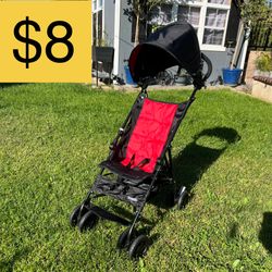 STROLLER (SELLING FOR $8)