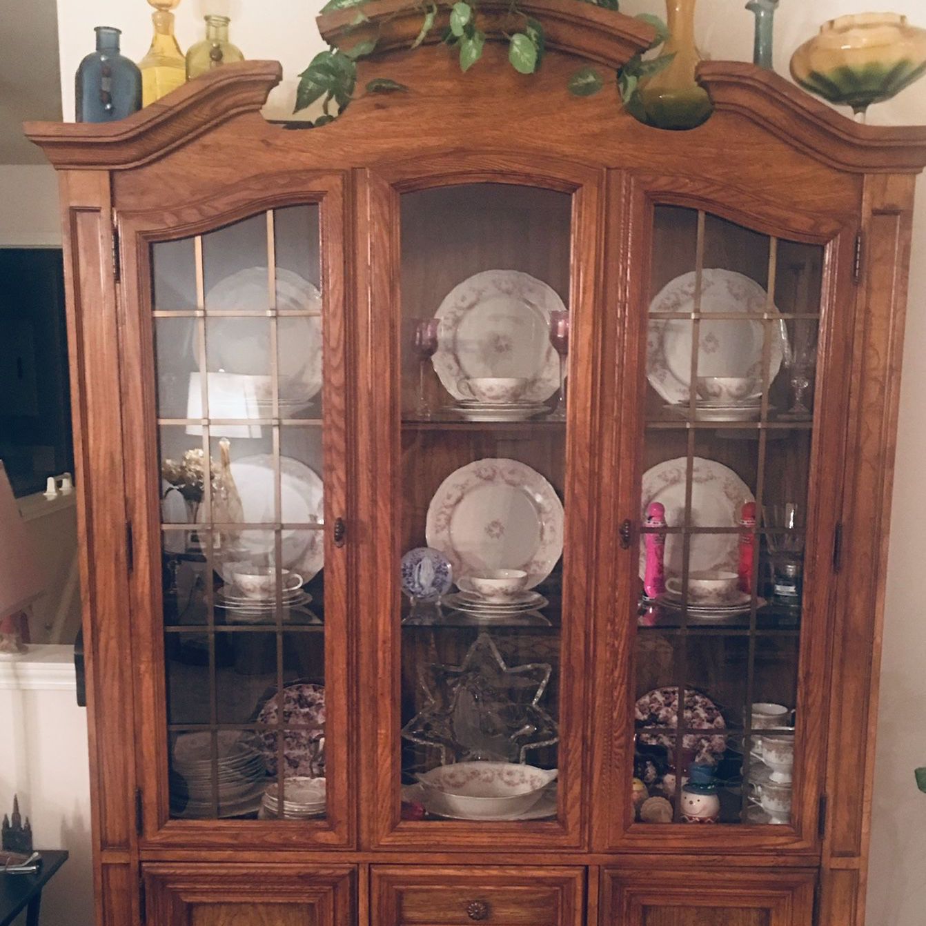 Stanley China Hutch