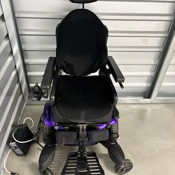Electric Wheelchair / Quickie J3