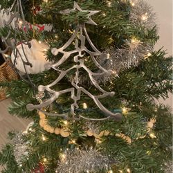 Oceanside Christmas decoration