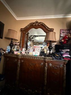 Bedroom set