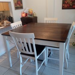 Juego de comedor 4 sillas