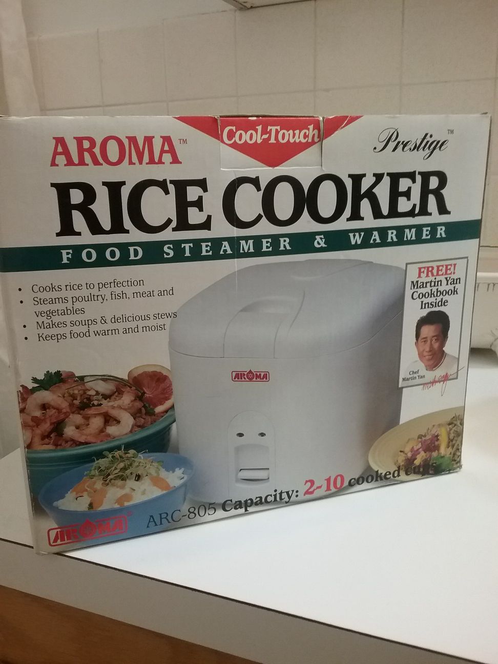 Aroma Housewares 8-Cup (cooked)/ 2 Quart Digital Cool-Touch Rice Cooker &  Food Steamer for Sale in Seattle, WA - OfferUp