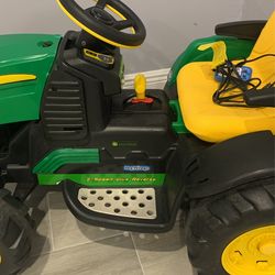 Tractor con carro para niños 2025