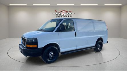 2014 GMC Savana Cargo Van